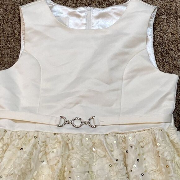 American Princess White and Cream A-Line Sleeveless Dress Size 8 - Picture 4 of 12